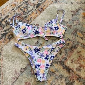 Floral print bikini